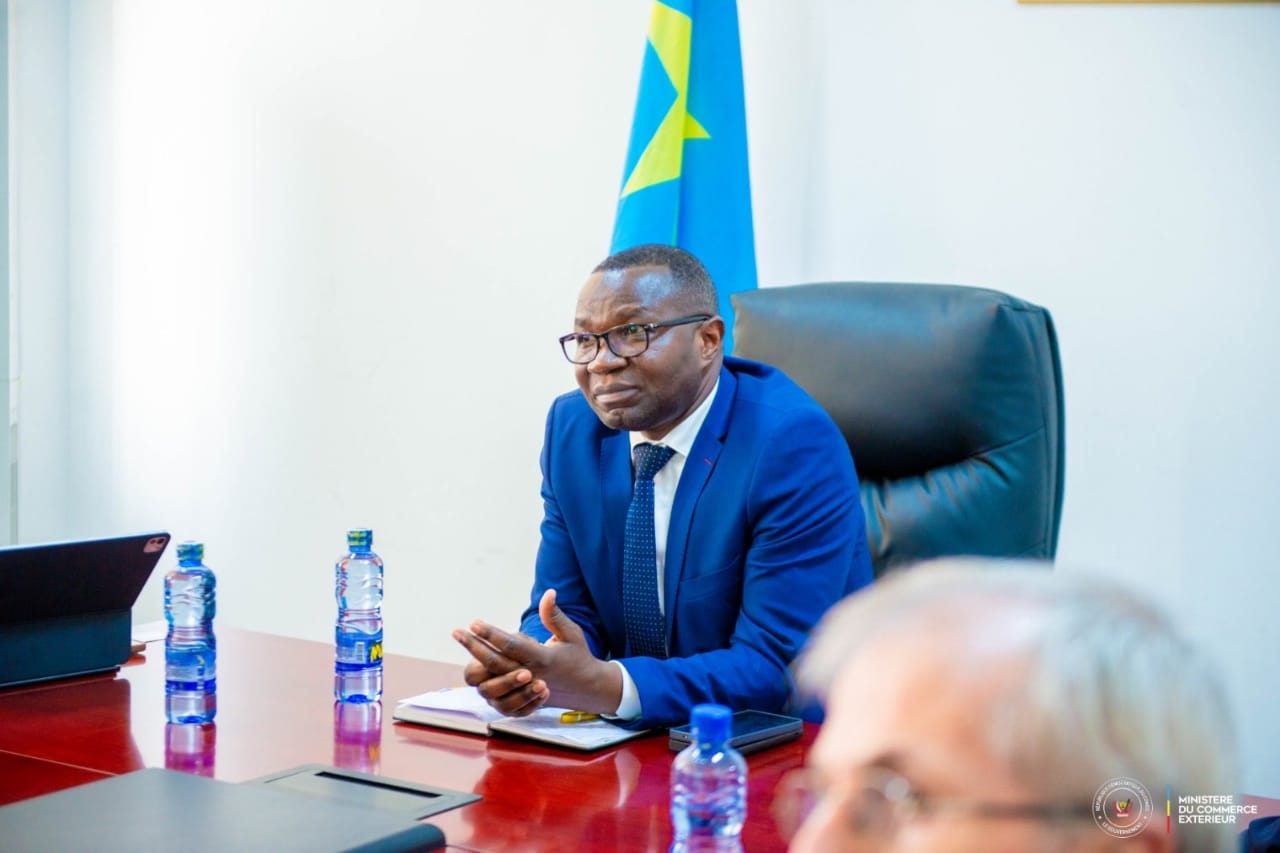 🇷🇩 RDC – Julien Paluku alerte sur un risque de « séisme économique » mondial en cas de fermeture du détroit d’Ormuz