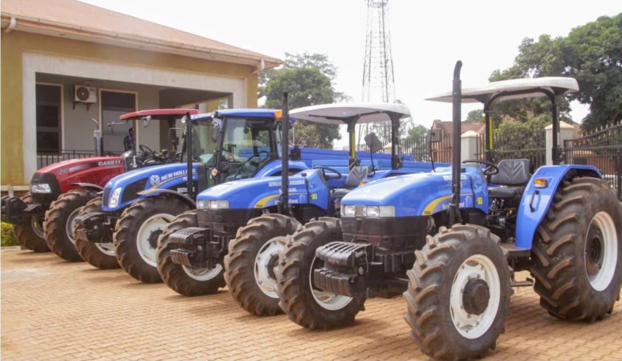 Haut-Uélé : quatre nouveaux tracteurs sont arrivés à Isiro pour booster la production agricole provinciale