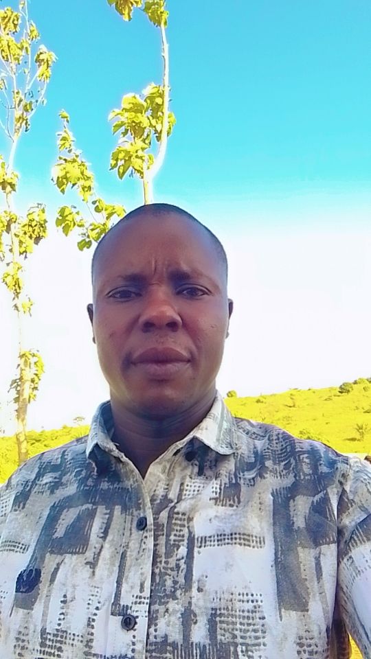*watsa social Titre :* La Synergie des Jeunes du Secteur Mangutu salue le geste de la Fondation Un Cœur Dévoué pour l’EP Ganoza *watsa, le 15 avril 2026* – Par la voix de son président Agare Anokonzi Jonas, la Synergie des Jeunes du secteur Mangutu a adre