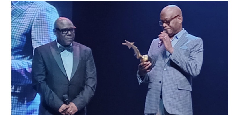 Paris : le prix “Lumumba Awards” décerné à Koffi Olomide, Werrason et Nyoka Longo